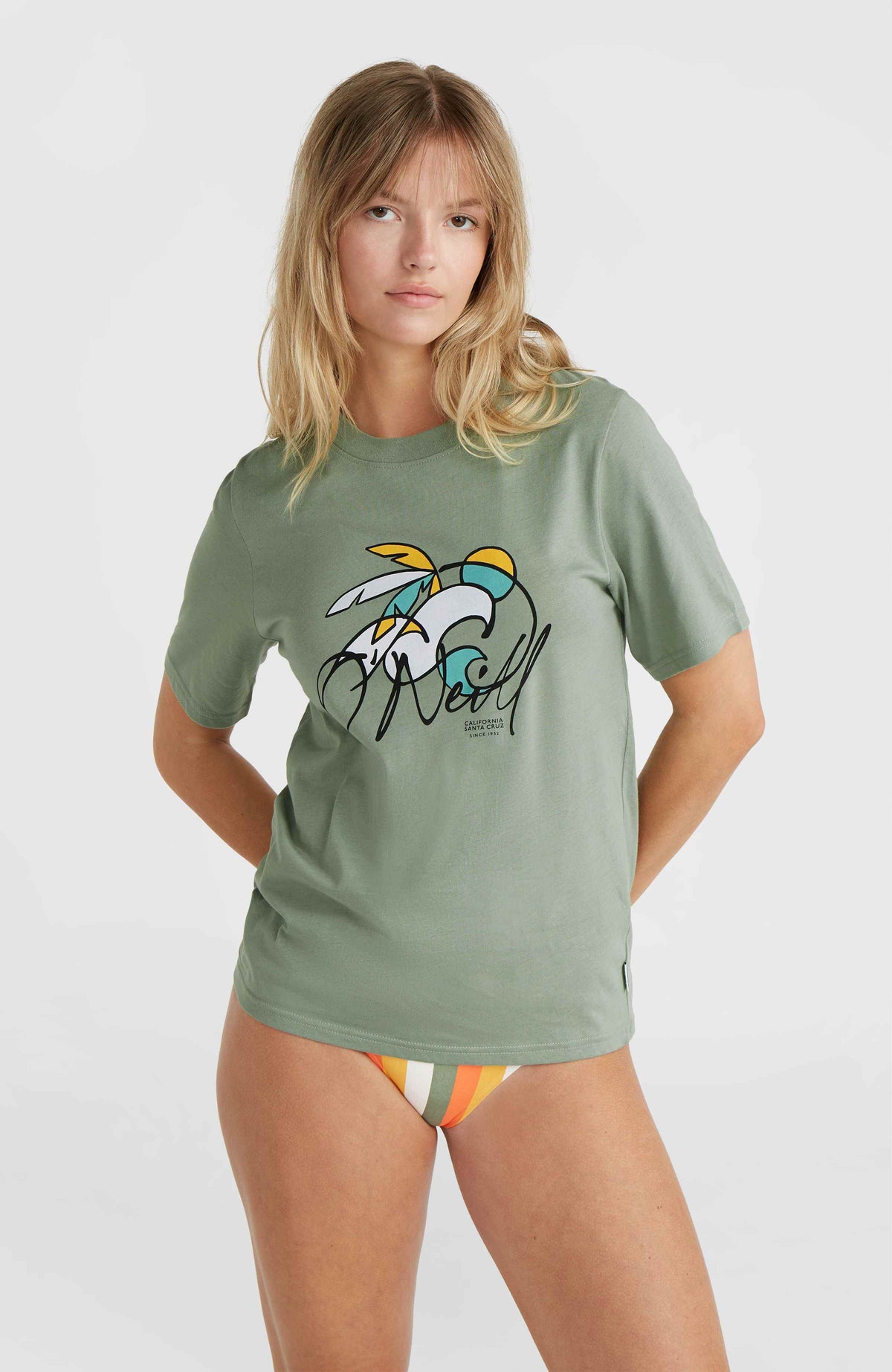 Luano Graphic T-Shirt | Lily Pad