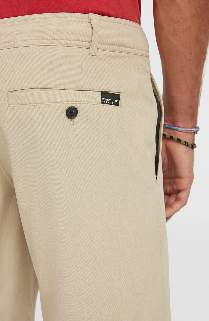 Hybrid 19" Melange Shorts | Cocoa Sand