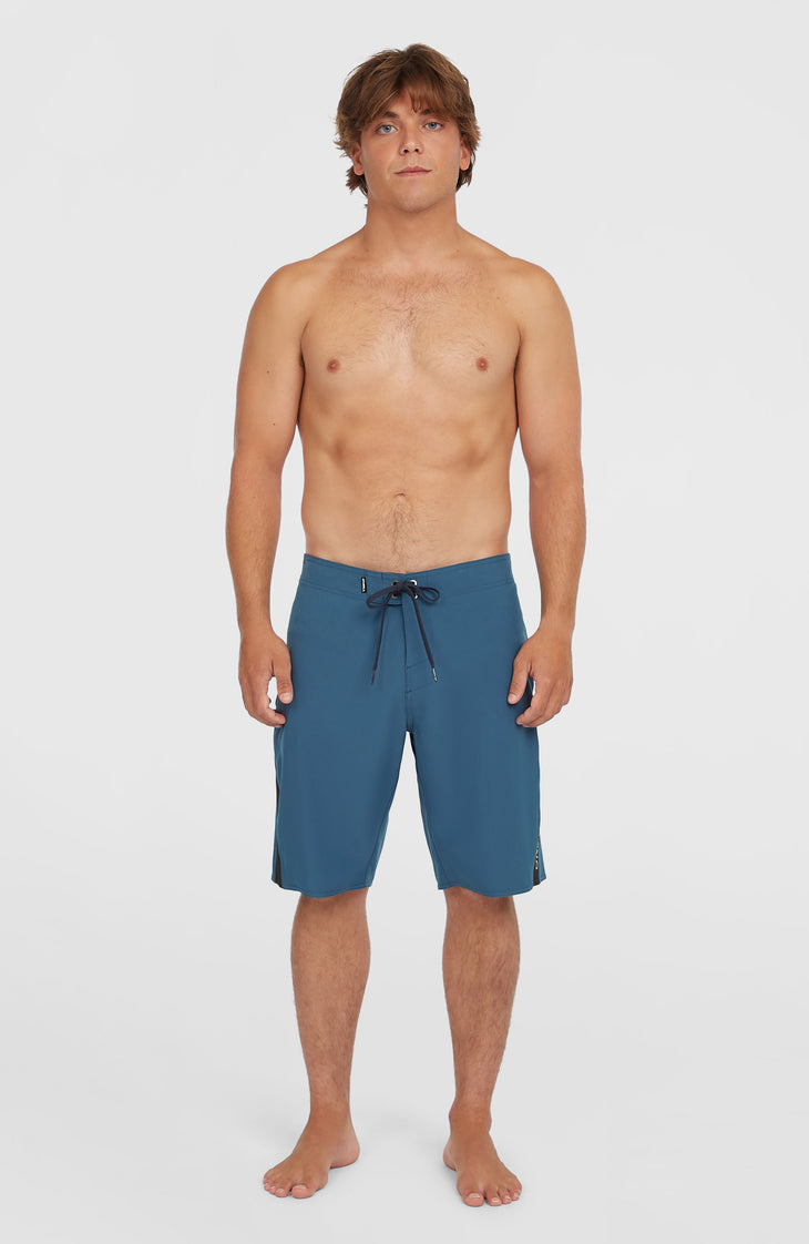 Superfreak Solid 21'' Boardshorts | Indigo Colour Block