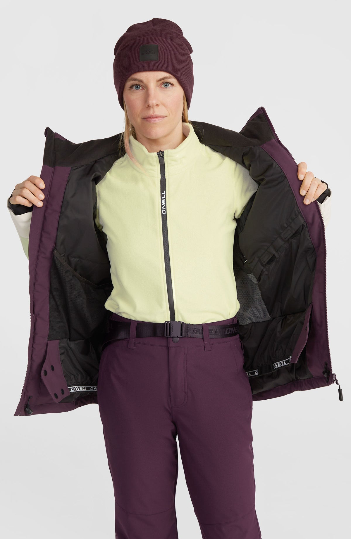 Carbonite Snow Jacket | Aubergine Colour Block