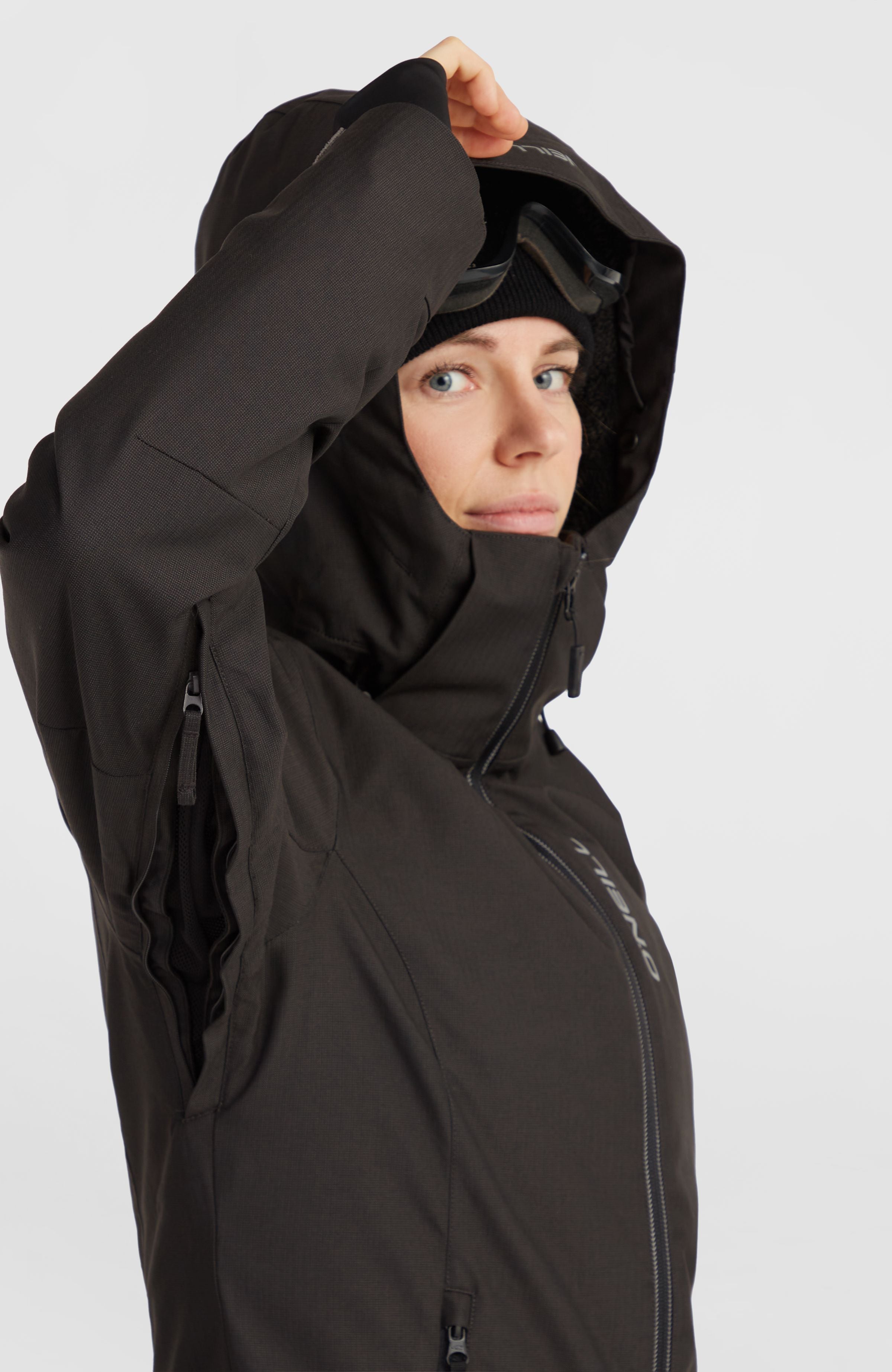 O'NEILL　スノーボード用ウェア レディース　ブラック FWC'Cruz Snow Jacket | Black Out – O'Neill UK