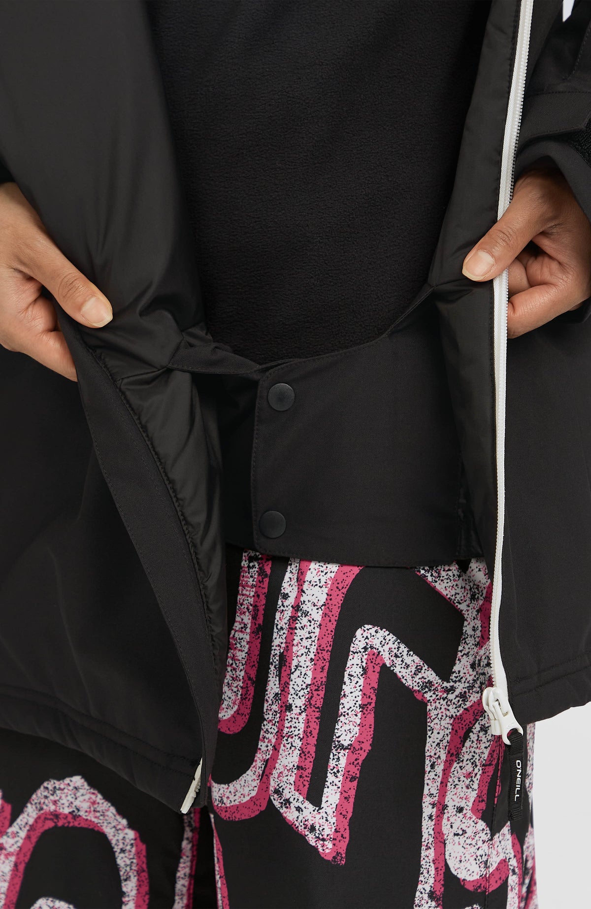 FWC'Play Asymmetric Snow Jacket | Black Out Colour Block