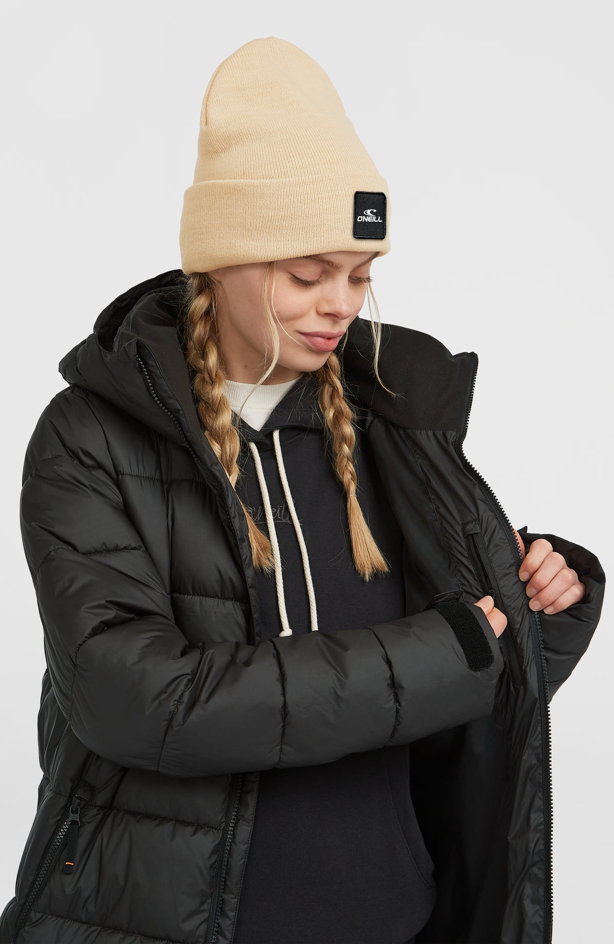 Must-Have Long Puffer Jacket | Black Out