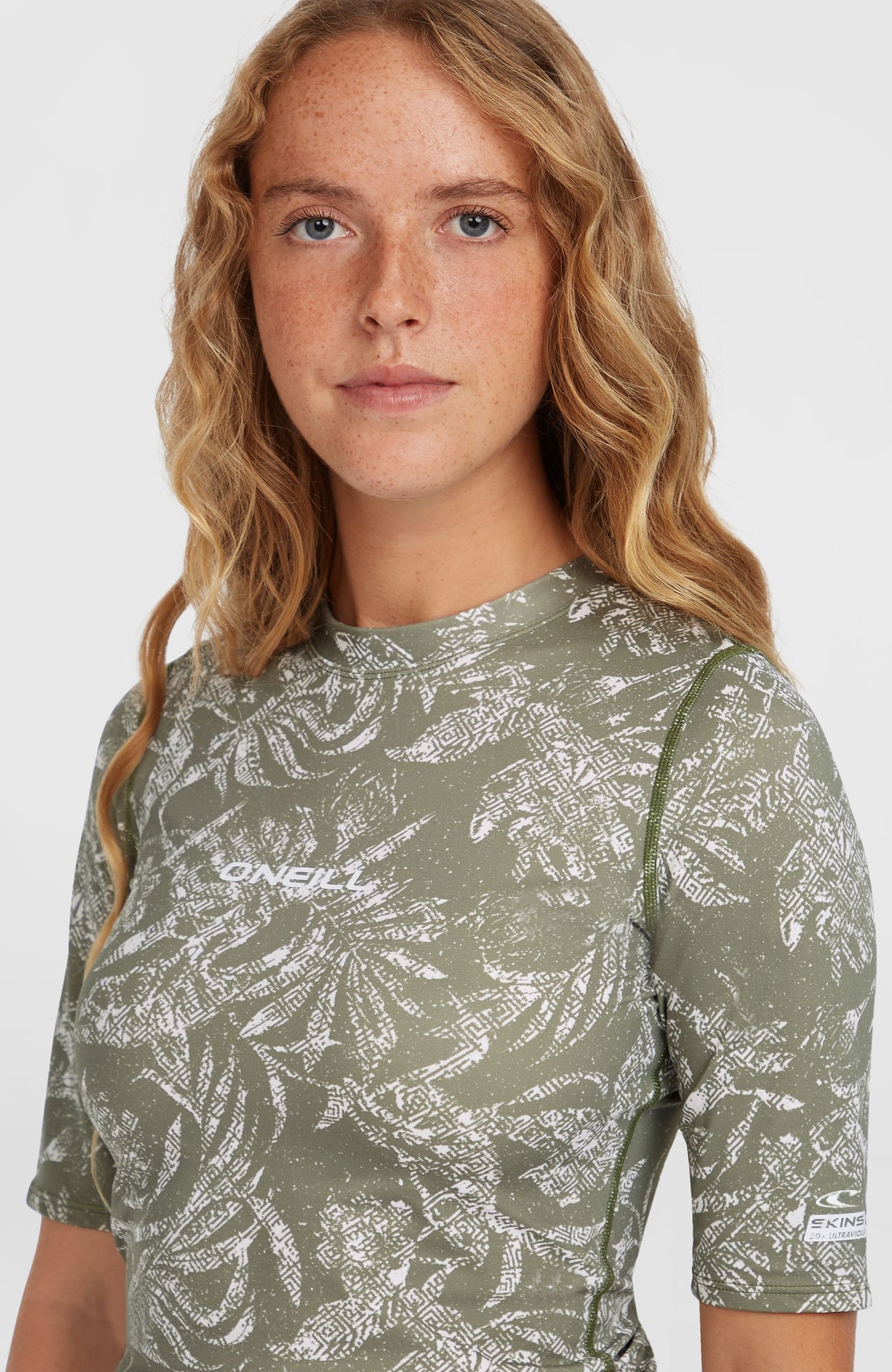 Essentials Short-Sleeve Skin | Green Textured Jungle