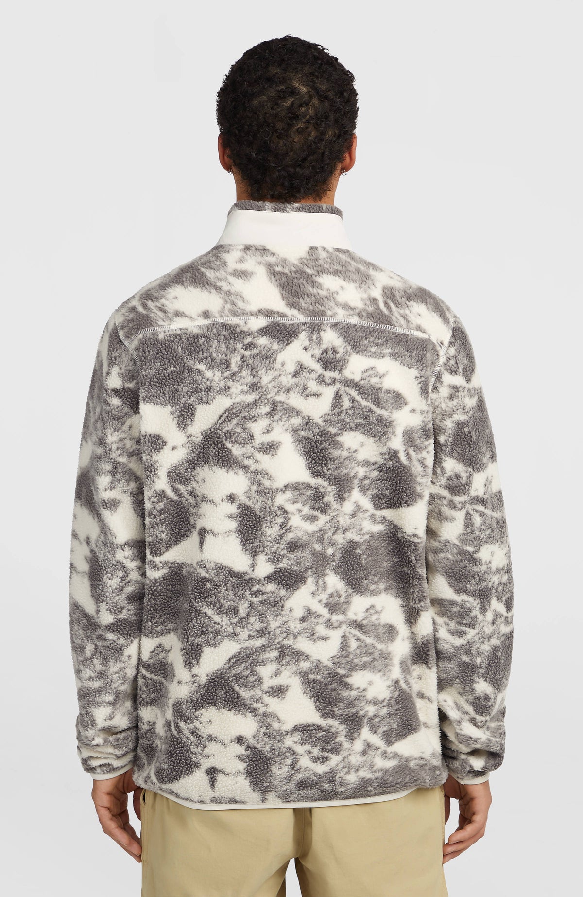 Must-Have High-Pile Full-Zip Fleece | Grey Mountain Landscape