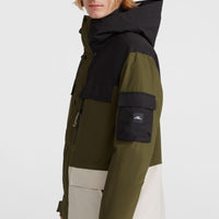 Utility Pro Hybrid Snow Jacket | Forest Night Colour Block