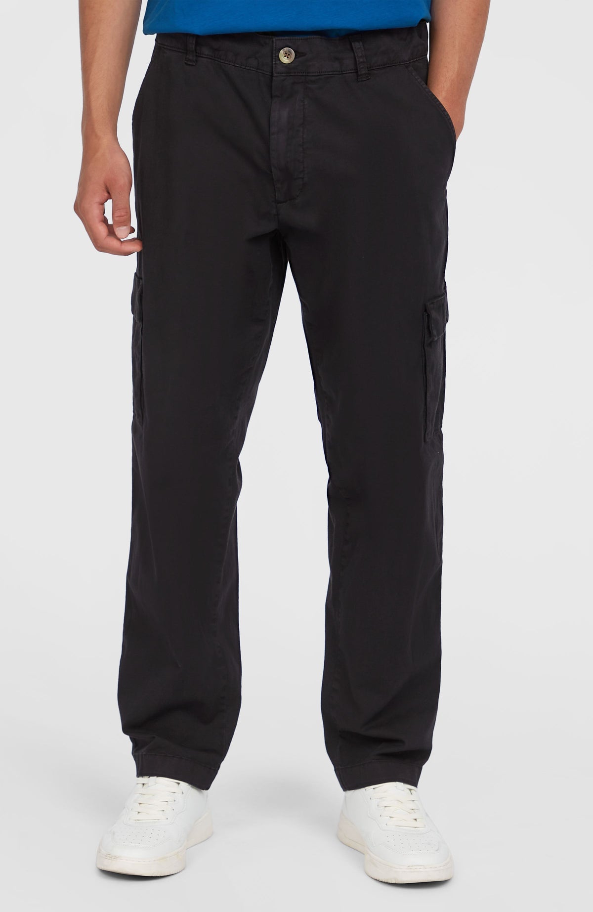 Essentials Cargo Pants | Black Out