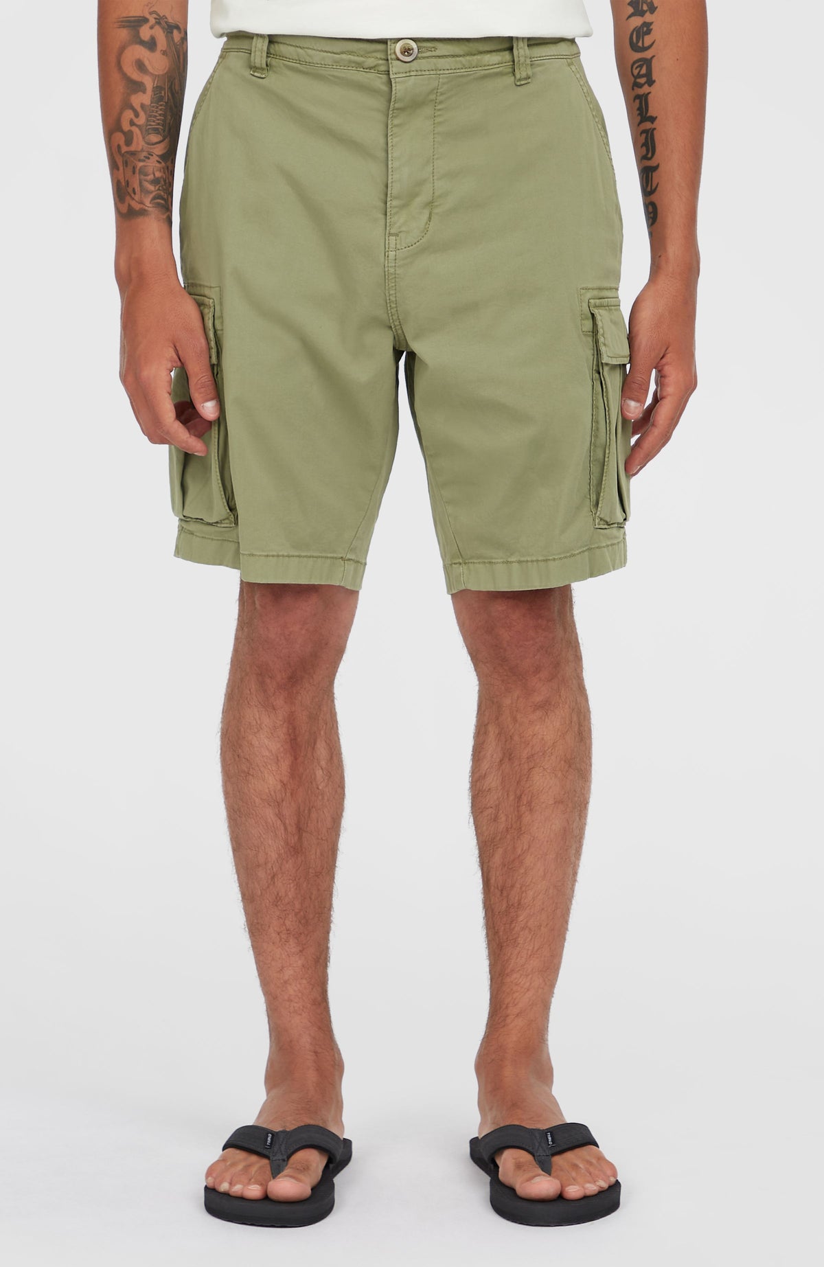 Essentials Cargo Shorts | Avery Fern