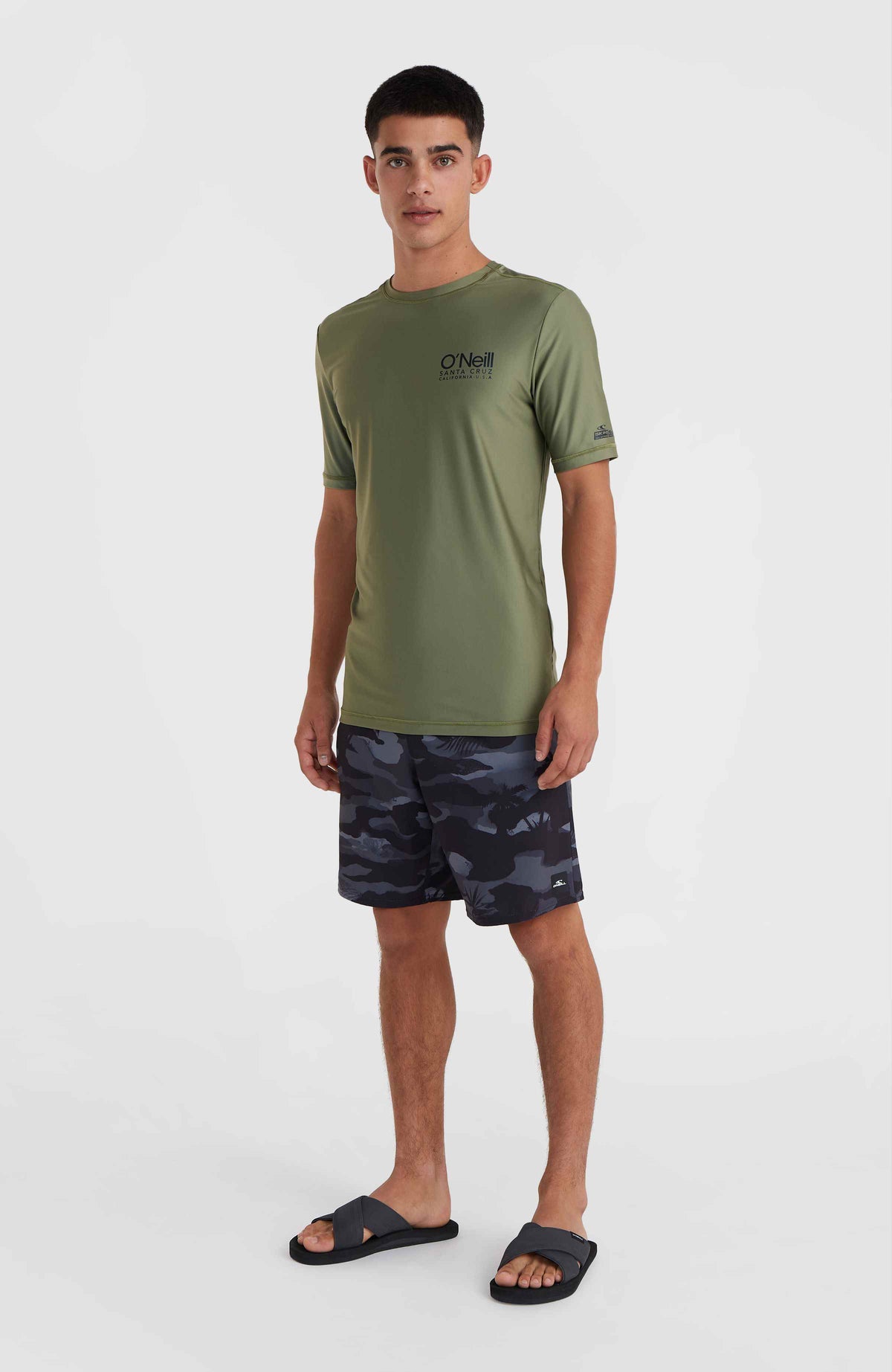 Essentials Cali Short Sleeve Skin | Deep Lichen Green