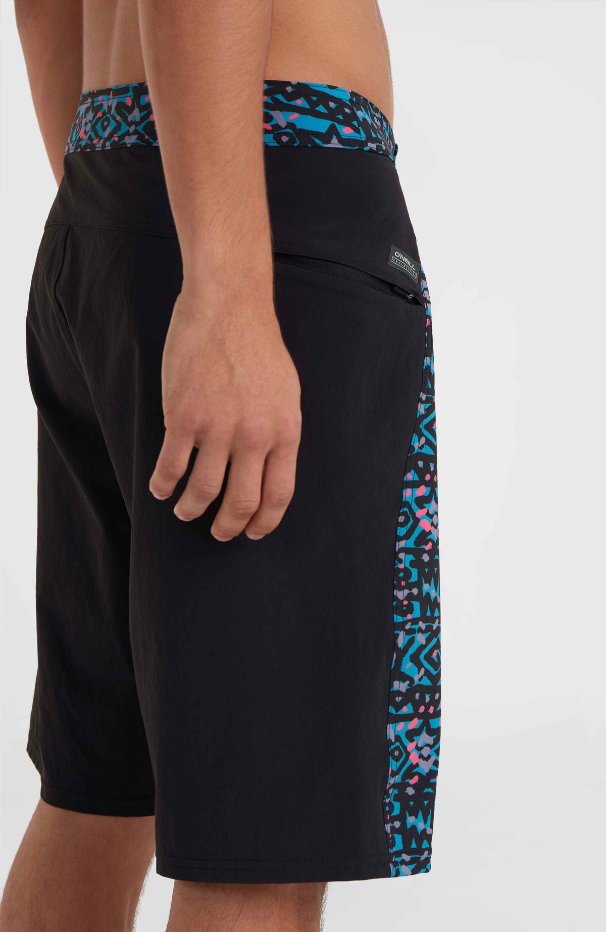 Hyperfreak TRVLR Enduro 21'' Boardshorts | Electric Blue Panel