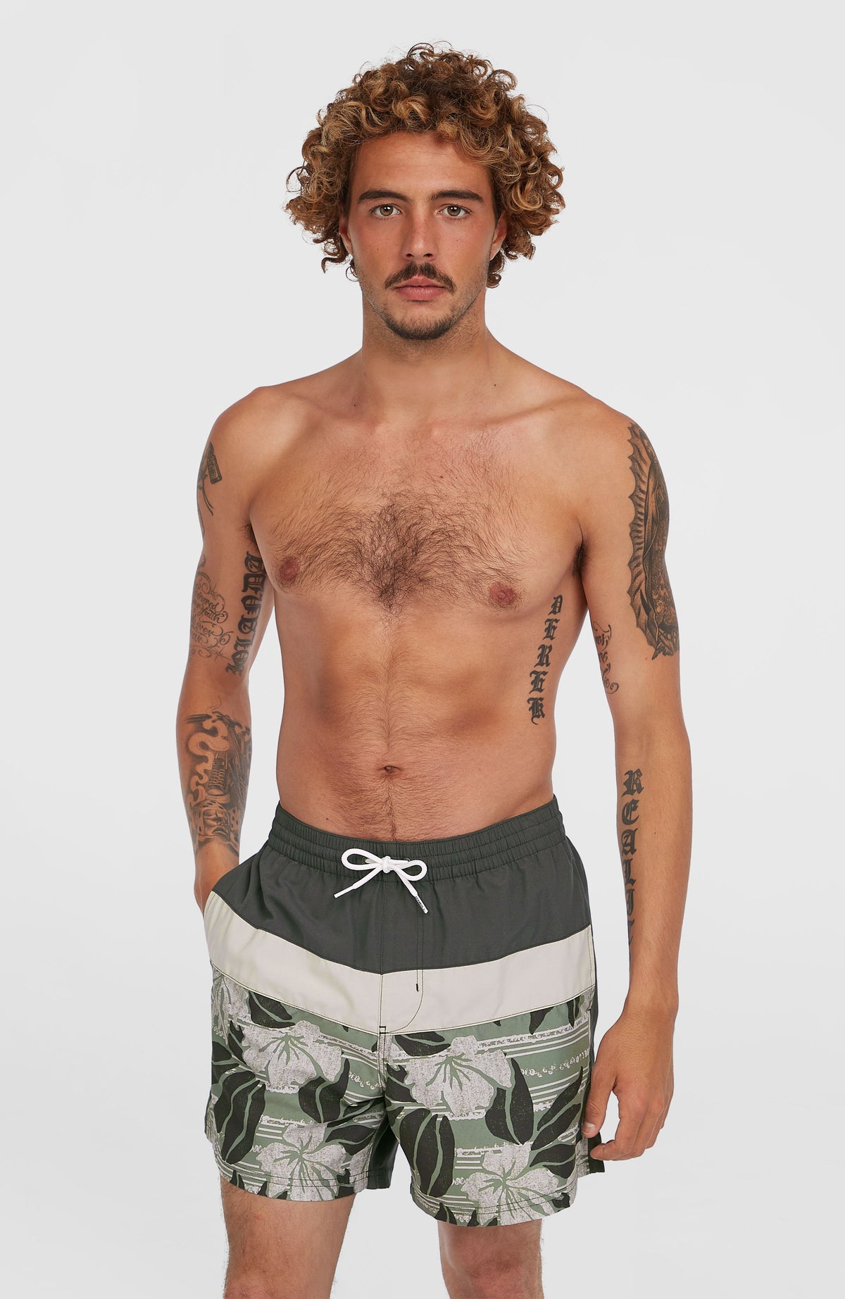 Cali Block 15'' Swim Shorts | Green Dusty Flower