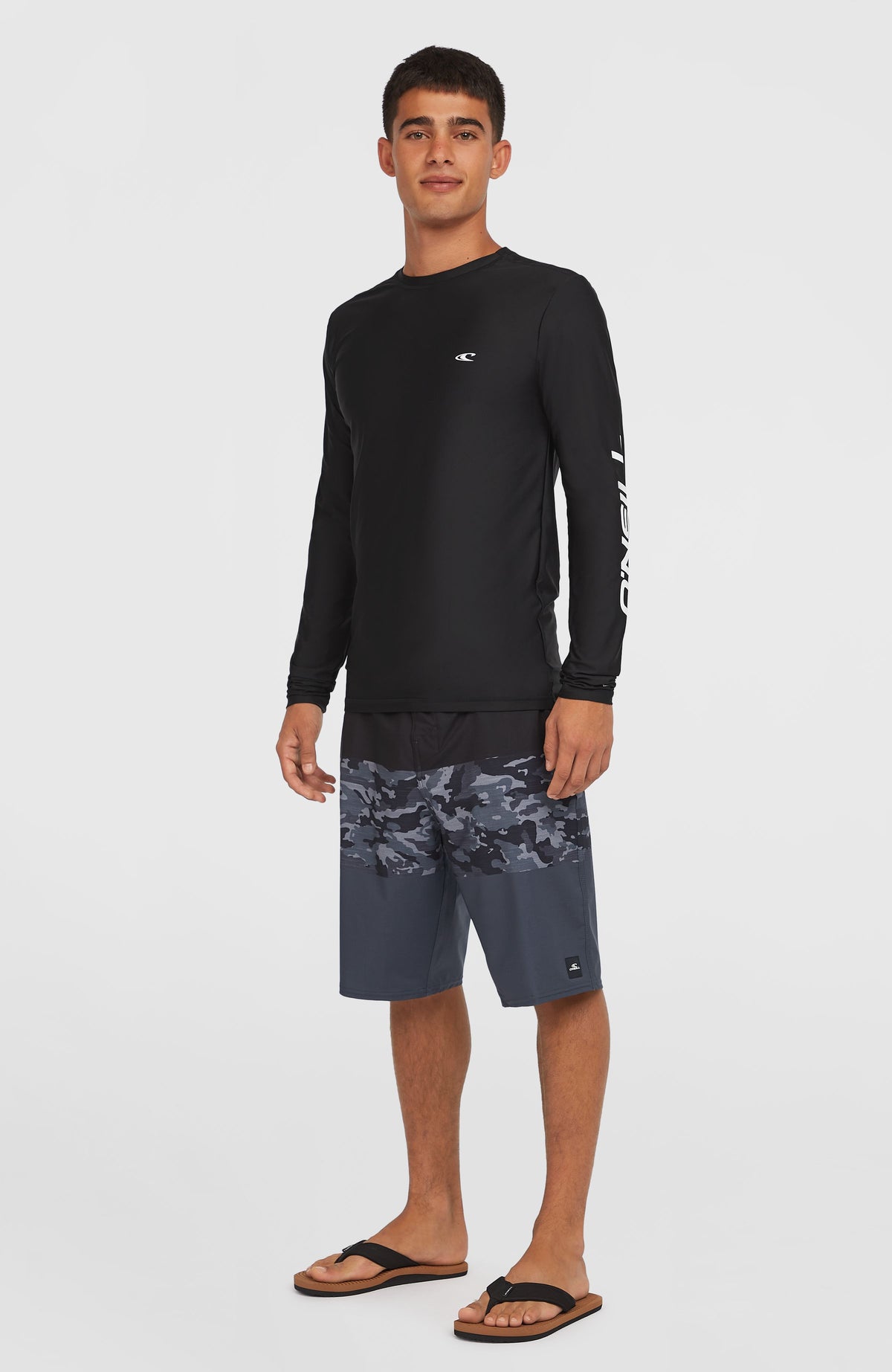 Essentials Long Sleeve Skin | Black Out