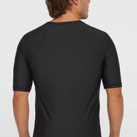 Essentials Short Sleeve Skin | Black Out