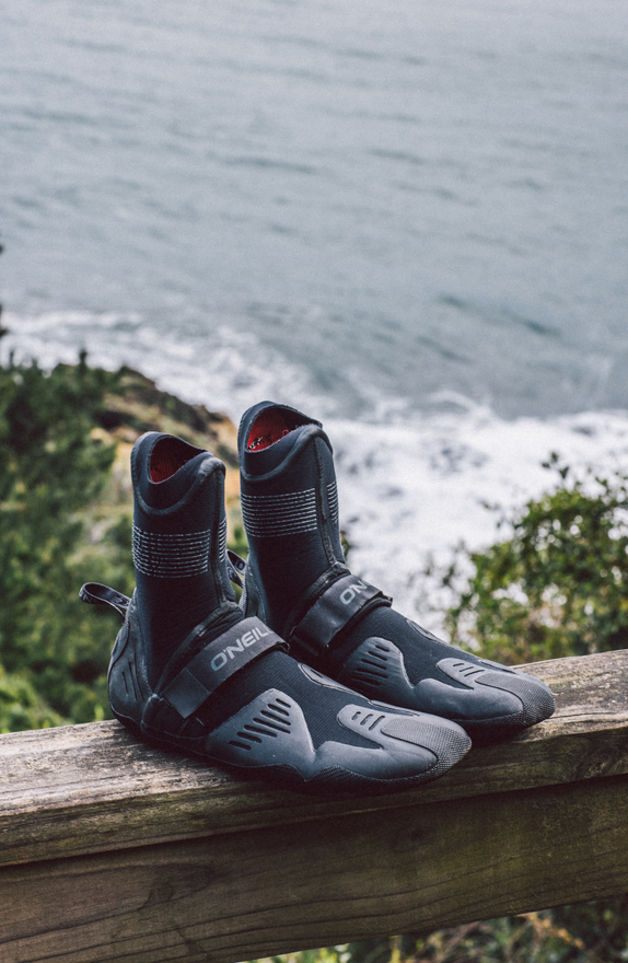 Oneil wetsuit boots on sale