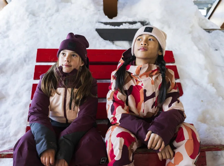 Girls ski and snowboard jackets Various styles High quality